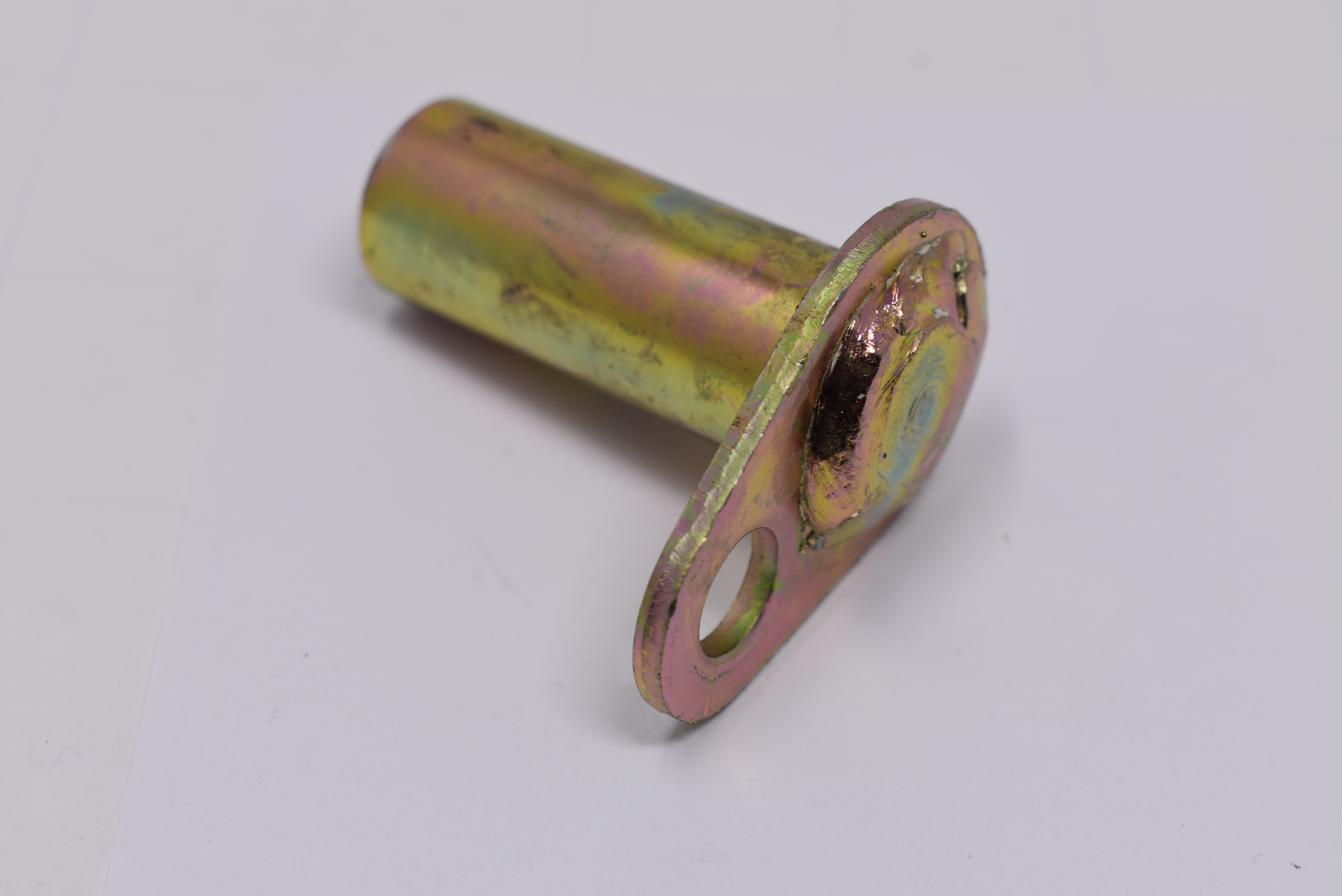 TCM-Bolzen-Nr-533A242101 Bolzen