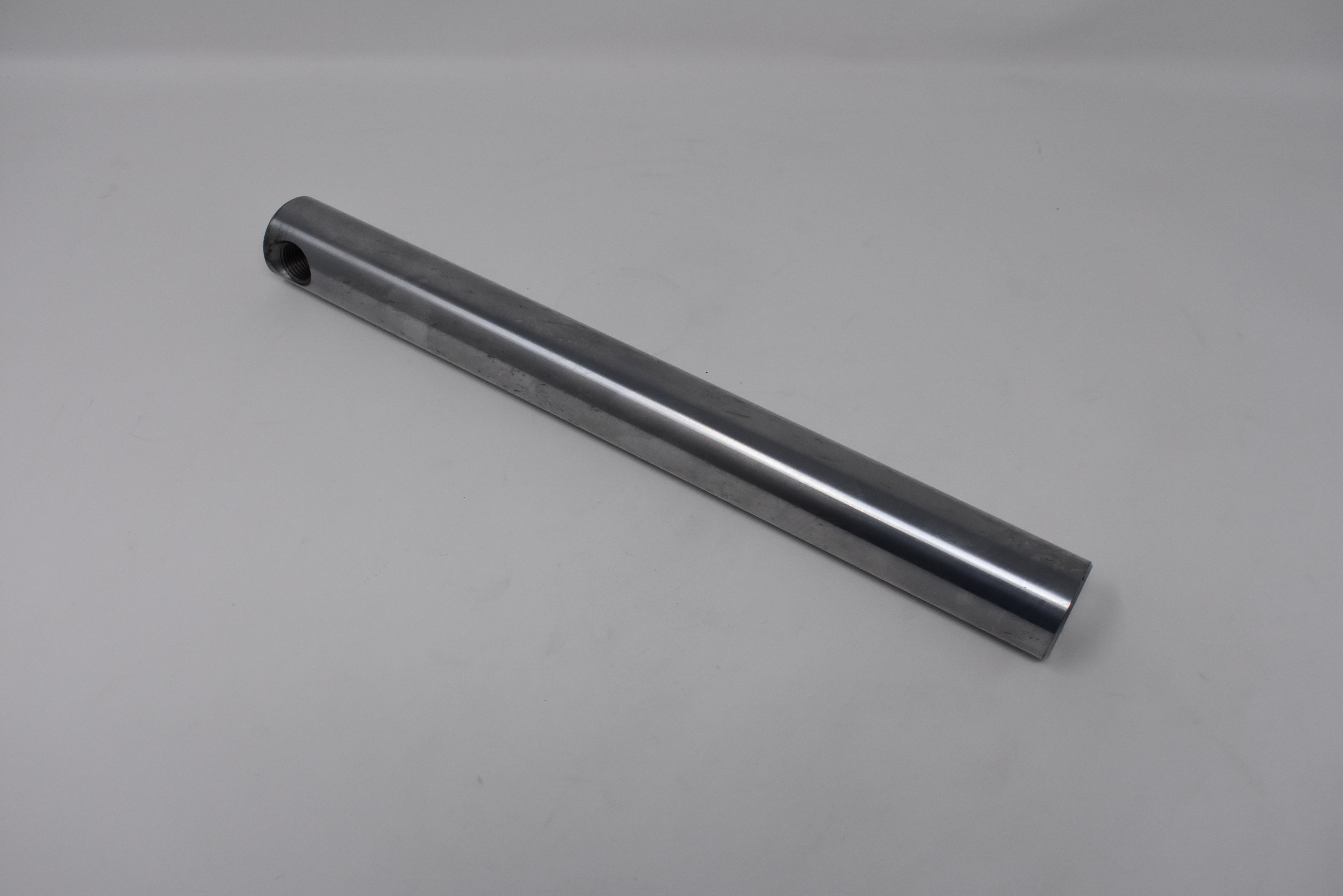 KOLBENST.D.32X306.SV+-100