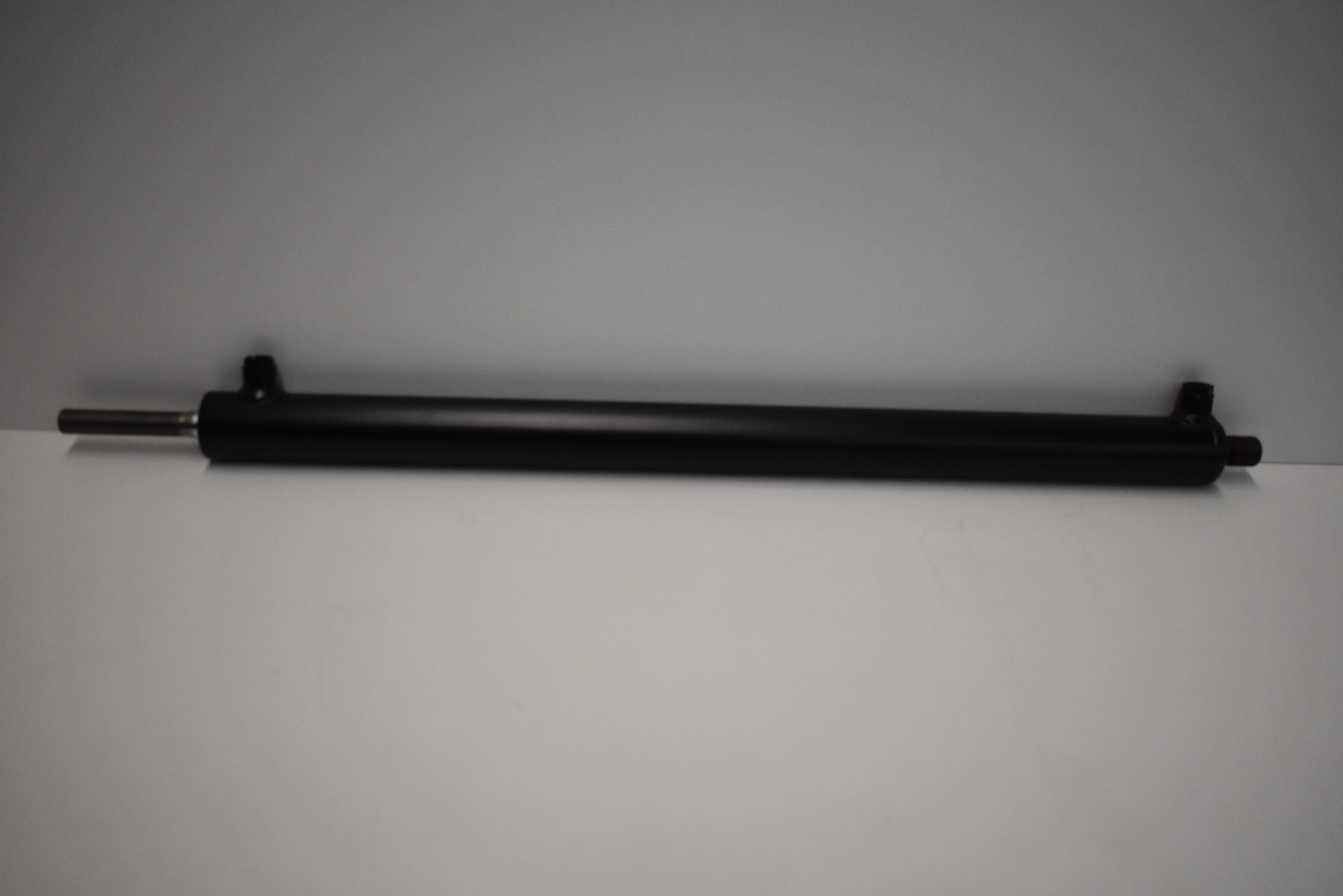 ZSB.ZYLINDER 32/18/550  EL 654